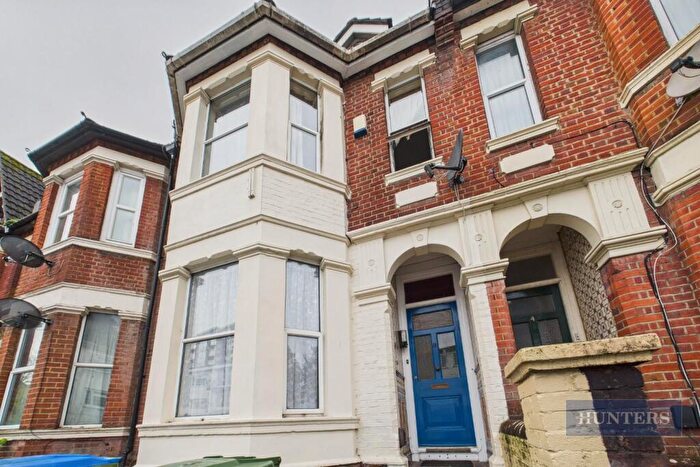 7 Bedroom House To Rent In Silverdale Road, Southampton, SO15