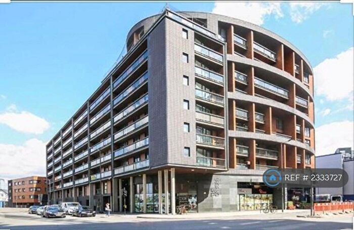 2 Bedroom Flat To Rent In The Sphere, London, E16