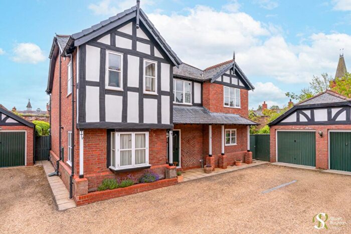4 Bedroom Detached House For Sale In Bostock Road, Bostock, CW10