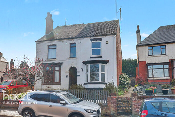 2 Bedroom Semi Detached House For Sale In Burton Road, Swadlincote, DE11