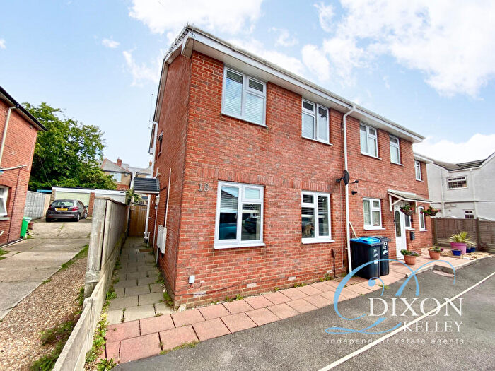 3 Bedroom End Of Terrace House For Sale In Castle Road, Bournemouth, Dorset, BH9
