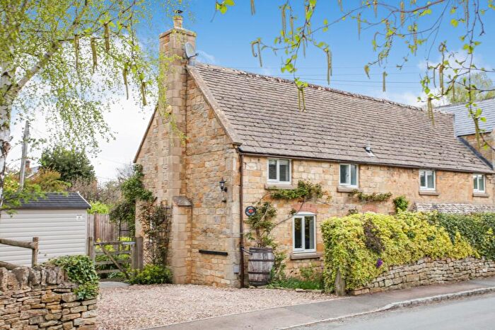 3 Bedroom Semi Detached House For Sale In Draycott, Moreton-in-Marsh, Gloucestershire., GL56