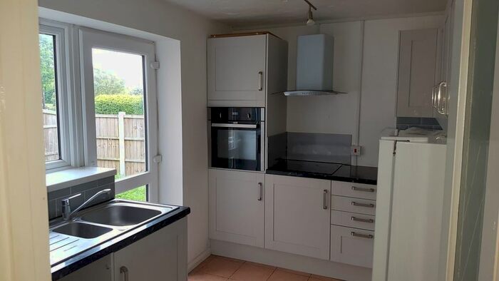 4 Bedroom Terraced House To Rent In Meadows Close, Brentwood, CM13