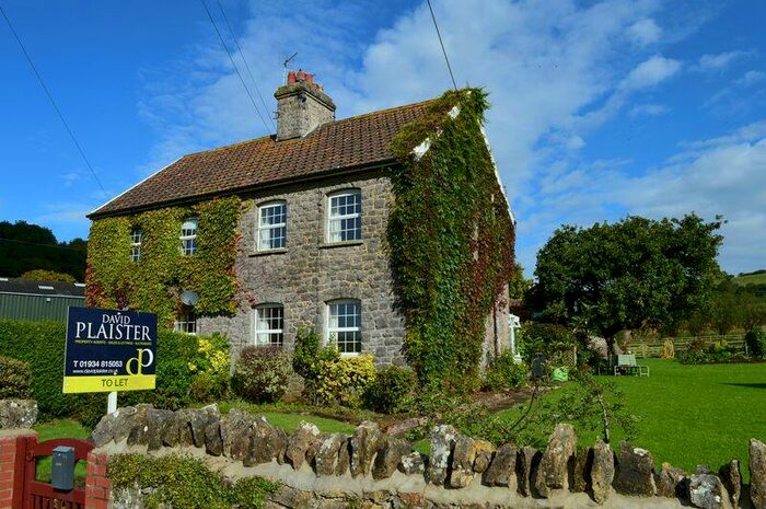 2 Bedroom Cottage To Rent In Purn Way, Bleadon, BS24