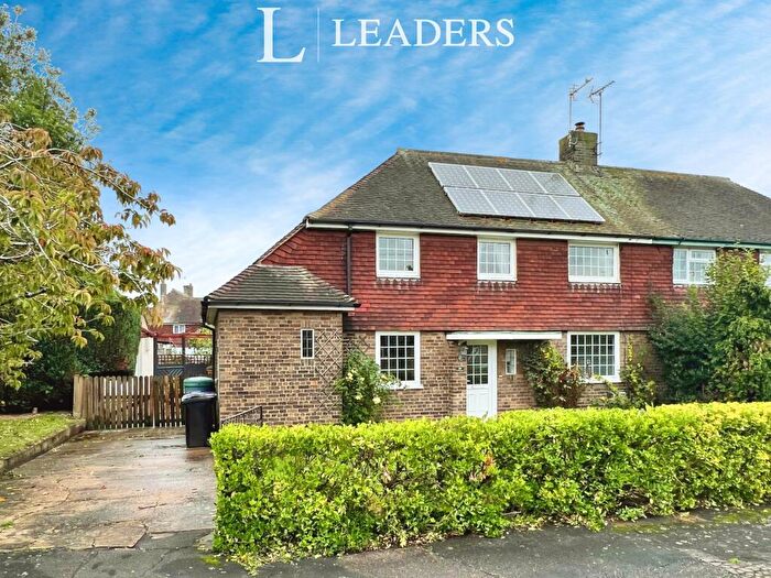 3 Bedroom Semi-Detached House To Rent In The Crescent, Morton, PE10