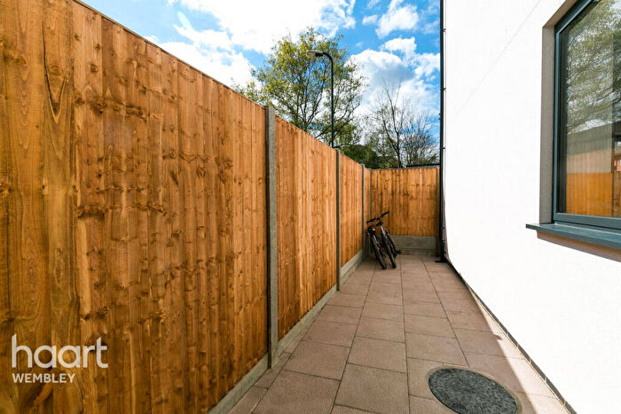 2 Bedroom Apartment To Rent In Sudbury Avenue, Wembley, HA0