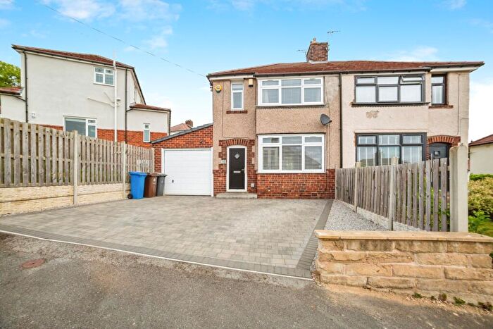 3 Bedroom Semi-Detached House For Sale In Nether Crescent, Sheffield, South Yorkshire, S35