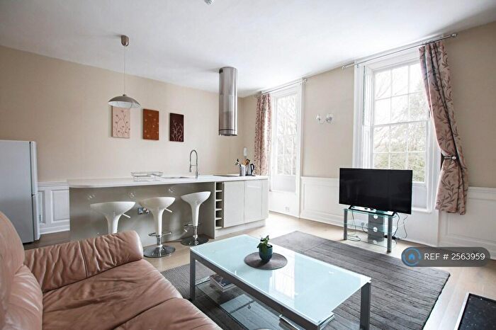 1 Bedroom Flat To Rent In Dowry Square, Bristol, BS8