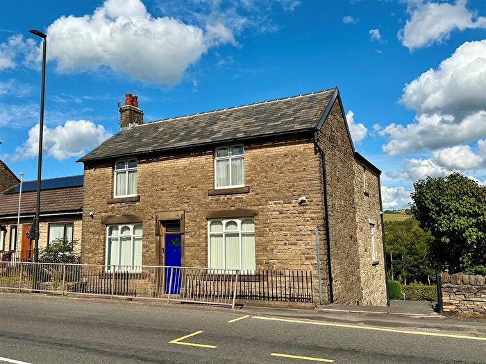 4 Bedroom Detached House For Sale In Buxton Road, Furness Vale, High Peak, SK23