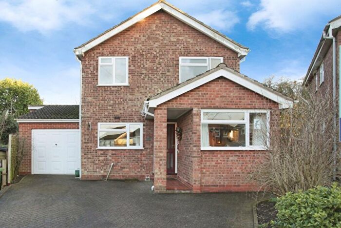 4 Bedroom Detached House For Sale In Nuthurst Crescent, Ansley, CV10