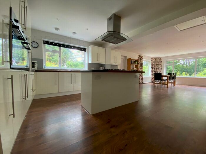 6 Bedroom House To Rent In Manwood Avenue, Canterbury, CT2