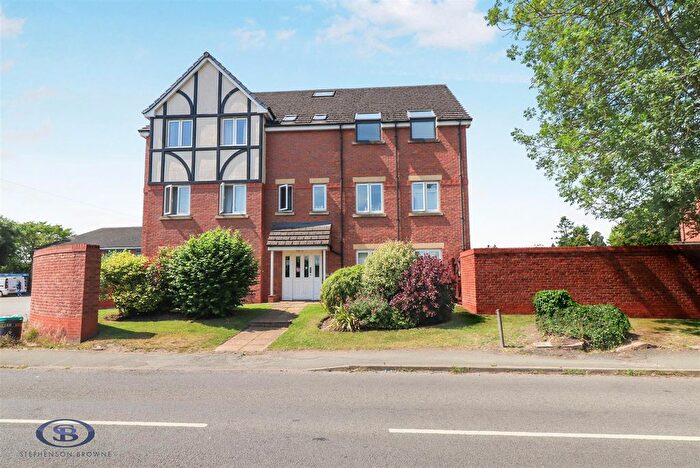 2 Bedroom Flat For Sale In Springfield Drive, Wistaston, Crewe, CW2