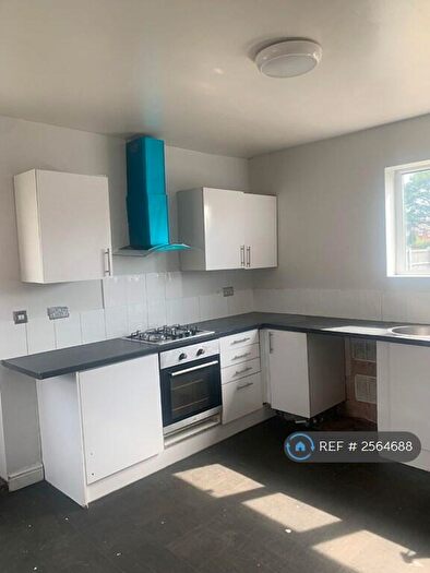 3 Bedroom Terraced House To Rent In Locarno Road, Moorends, Doncaster, DN8