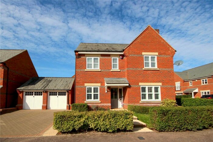 4 Bedroom Detached House To Rent In Rosemary Drive, Napsbury Park, St. Albans, AL2