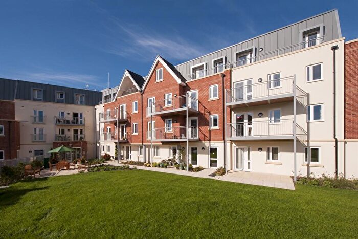 2 Bedroom Retirement Property For Sale In Broadstone, BH18