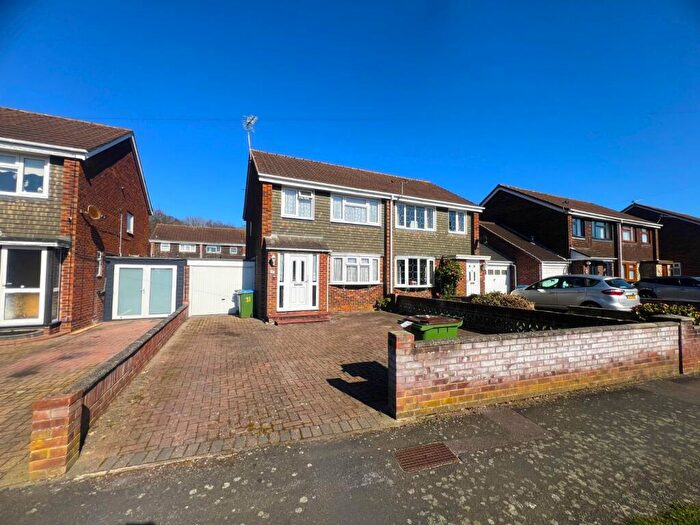 3 Bedroom Semi-Detached House To Rent In Ticonderoga Gardens, Southampton, Hampshire, SO19