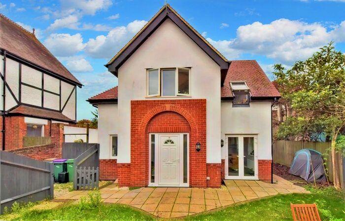 3 Bedroom Detached House To Rent In Lime Road, Folkstone, CT19