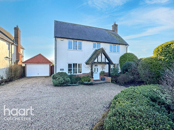 4 Bedroom Detached House For Sale In Lower Road, Colchester, CO5