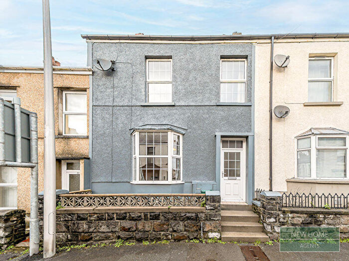 2 Bedroom Terraced House For Sale In Francis Terrace, Carmarthen, SA31