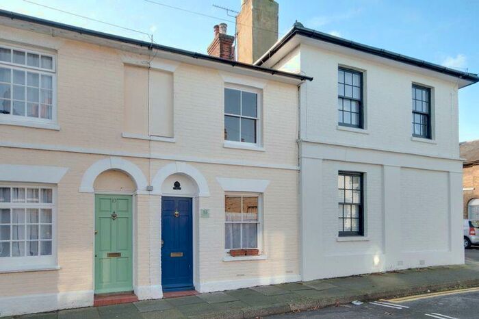 2 Bedroom Terraced House To Rent In Canterbury, CT2