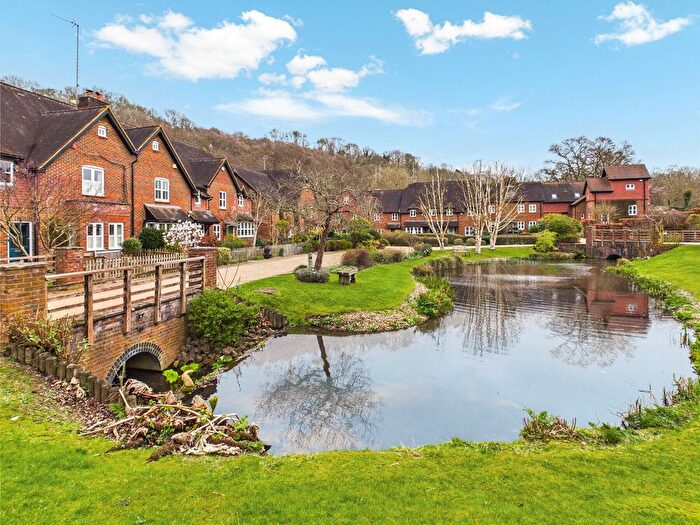 3 Bedroom Terraced House For Sale In Mill Lane, Albury, Guildford, GU5