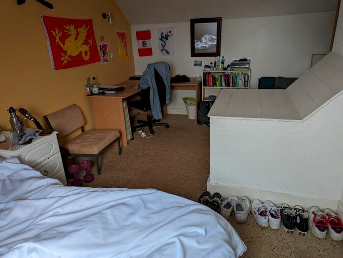 4 Bedroom Terraced House To Rent In Essex Street, Reading, RG2