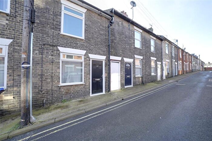 2 Bedroom Terraced House To Rent In Peckham Street, Bury St. Edmunds, Suffolk, IP33