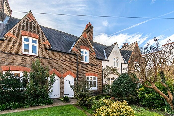 2 Bedroom Detached House To Rent In Denmark Road, Wimbledon, London, SW19