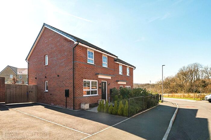 3 Bedroom Semi-Detached House For Sale In Washford Avenue, Hyde, Greater Manchester, SK14