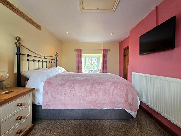 2 Bedroom End Of Terrace House For Sale In Halwill Cottages, Shebbear, EX21