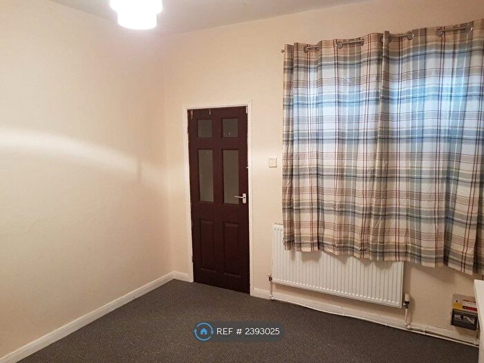 1 Bedroom Maisonette To Rent In Gilbey Road, Grimsby, DN31