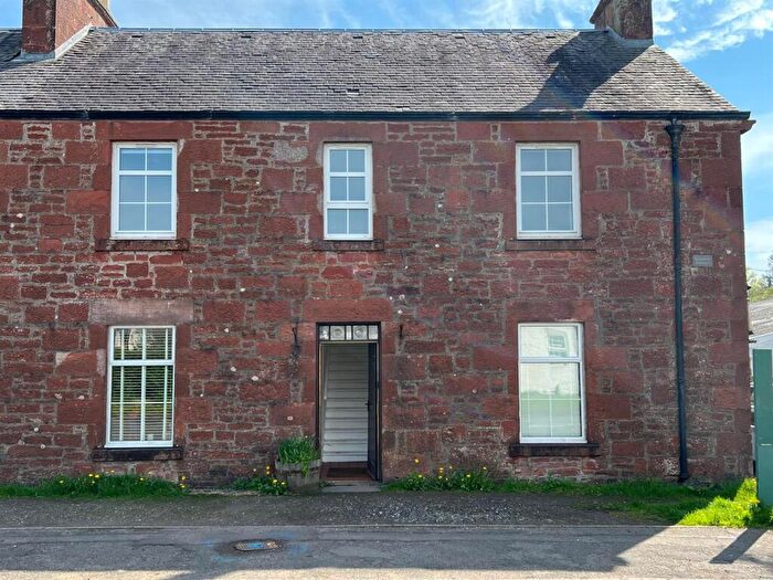 2 Bedroom Flat To Rent In Edmond Terrace, Croftamie, G63