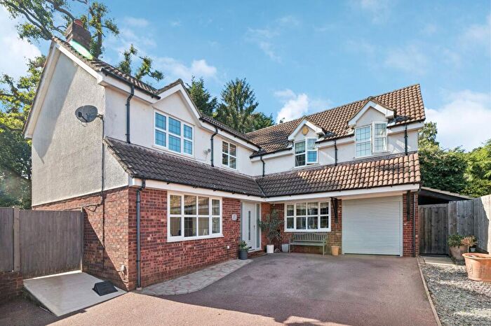 5 Bedroom Detached House For Sale In Parmiter Way, Ampthill, MK45