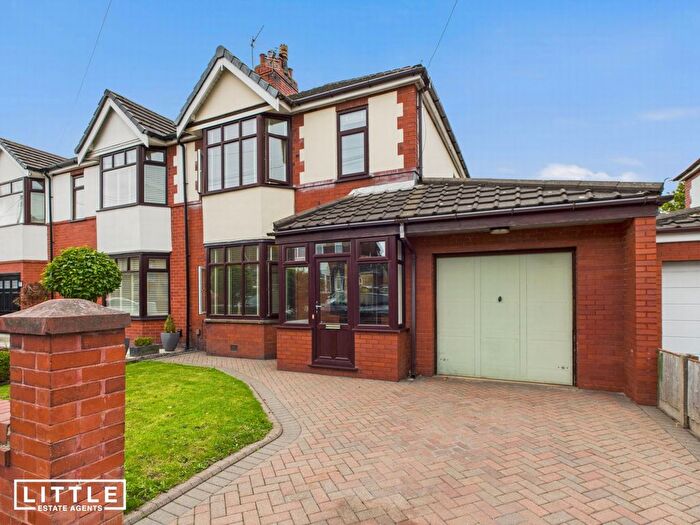 3 Bedroom Semi-detached House For Sale In Alder Hey Road, St. Helens, WA10