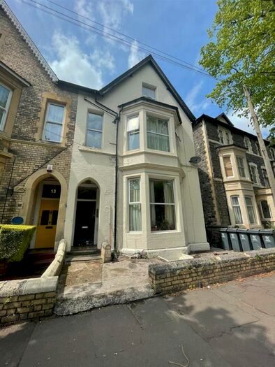 2 Bedroom Flat To Rent In Richmond Road, Cardiff, CF24