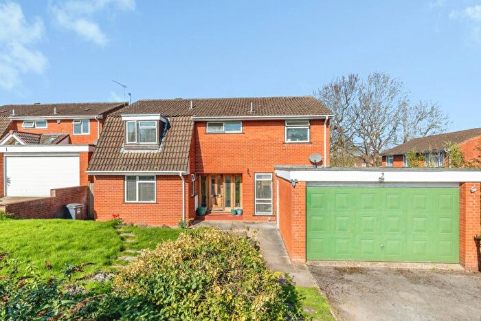 4 Bedroom Detached House For Sale In Wedmore Road, Nailsea, Bristol, Somerset, BS48