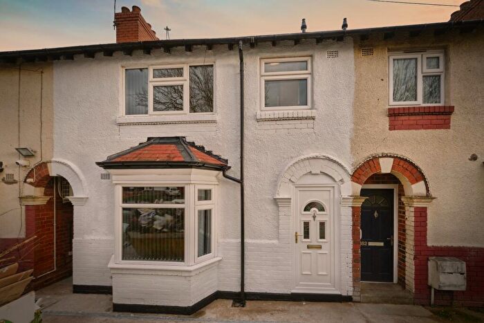 3 Bedroom Terraced House For Sale In Warley Road, Oldbury, B68