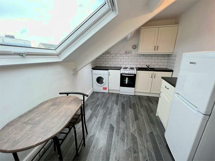 1 Bedroom Apartment To Rent In Summerhill, Thornhill, Sunderland, Tyne And Wear, SR2