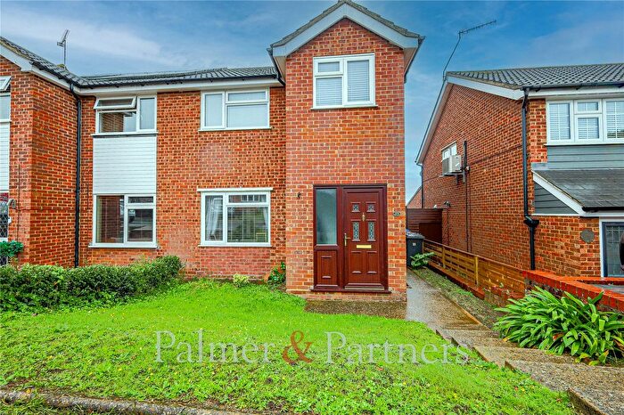 3 Bedroom Semi-Detached House To Rent In Chatsworth Crescent, Ipswich, Suffolk, IP2