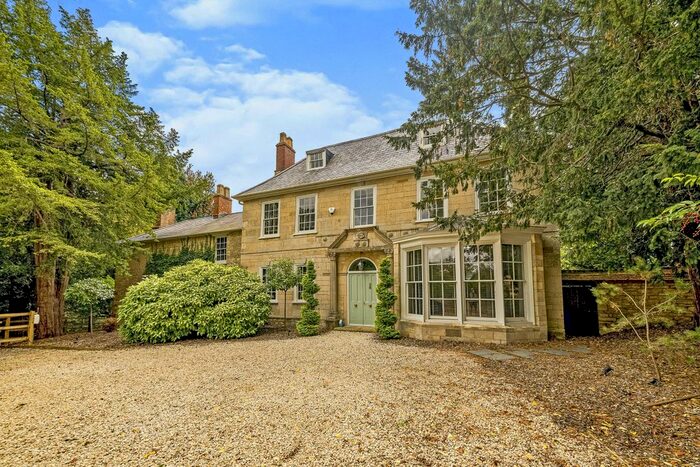 7 Bedroom Detached House To Rent In Titch Manor, Old Wolverton Road, MK12