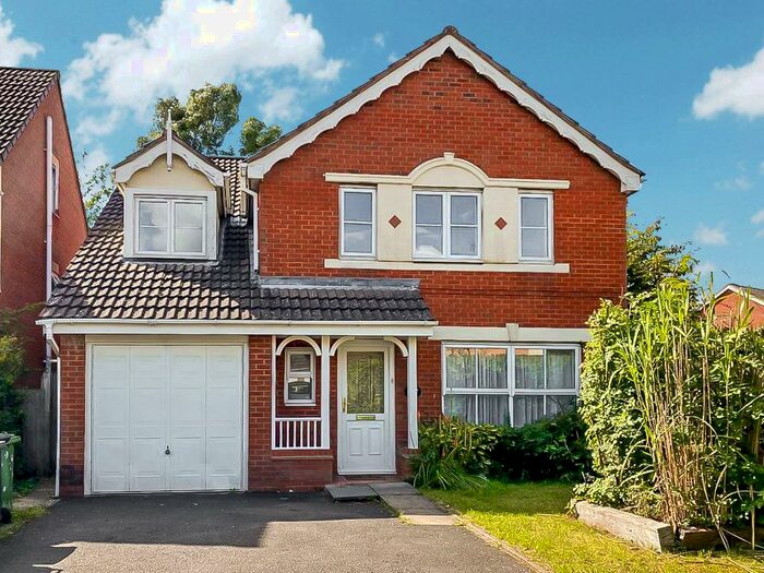 5 Bedroom Detached House To Rent In Primrose Drive, Bedworth, CV12