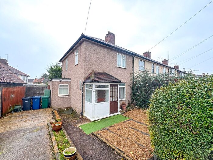3 Bedroom End Terrace House To Rent In Dryfield Road, Edgware, HA8