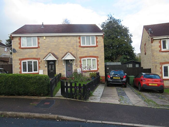 3 Bedroom Semi-Detached House For Sale In Parc Morlais, Llanelli, SA14