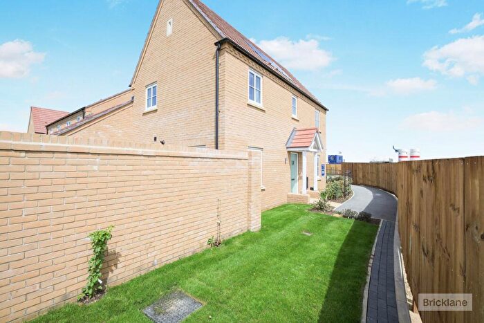 3 Bedroom House To Rent In Stone Close, Alconbury Weald, PE28