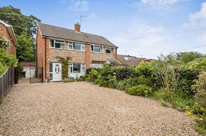 3 Bedroom Semi-Detached House For Sale In Macdonald Road, Lightwater, Surrey, GU18