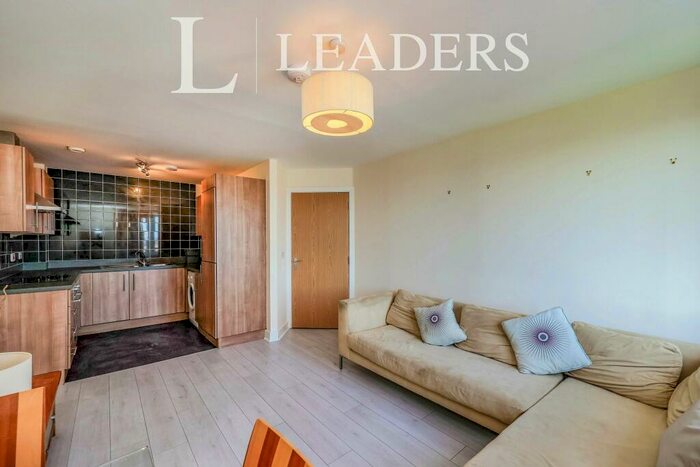 2 Bedroom Apartment To Rent In Vista Building, Fratton Way, PO1