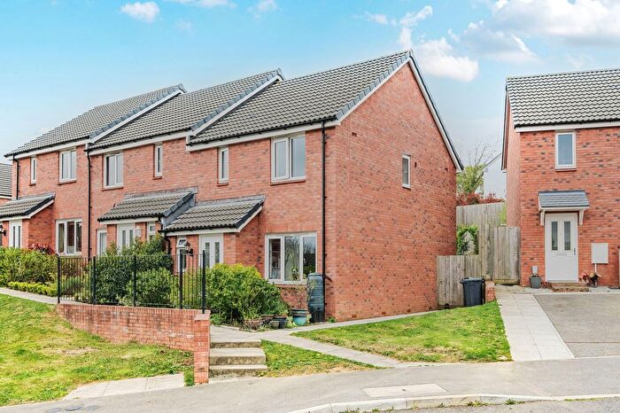 3 Bedroom End Of Terrace House For Sale In Harston Road, Ivybridge, PL21