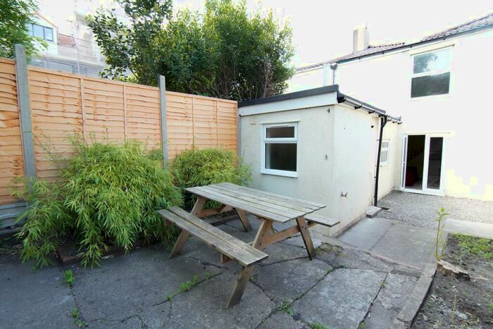 2 Bedroom House To Rent In Lyppiatt Road, Redfield, BS5