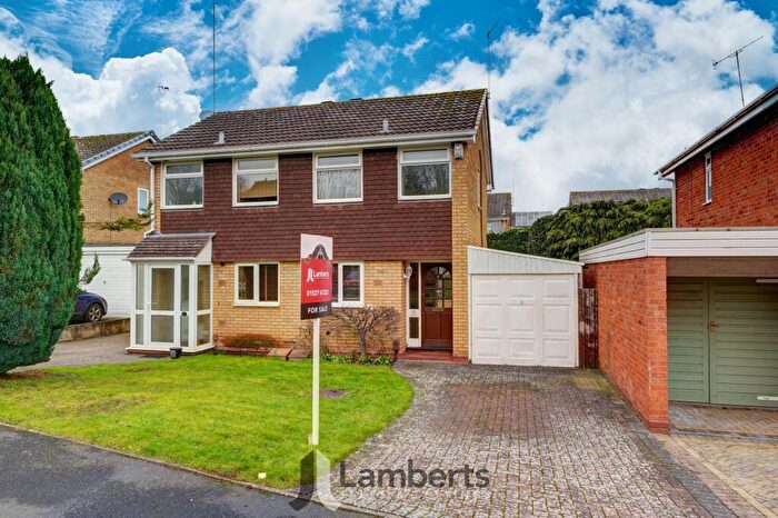 2 Bedroom Semi Detached House For Sale In Salford Close, Woodrow South, B98