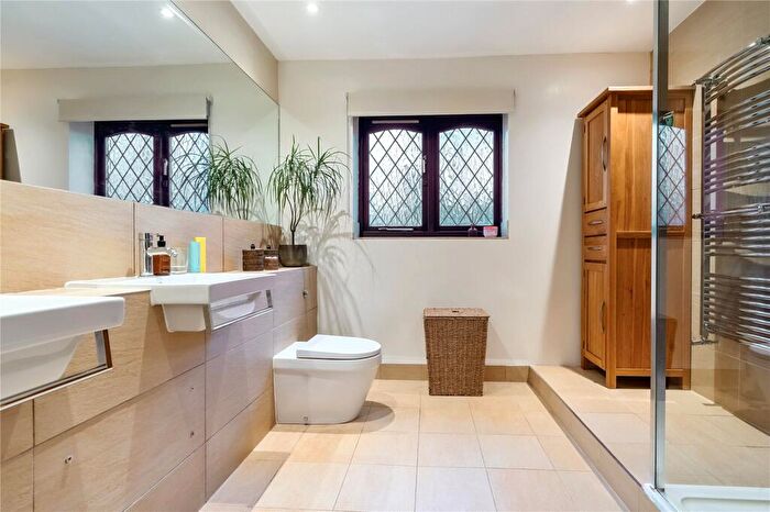 5 Bedroom Detached House For Sale In Tudor Close, Pulborough, W Sussex, RH20